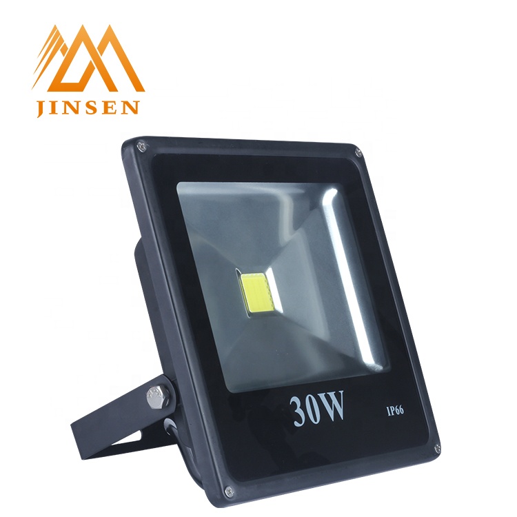 Free sample aluminum alloy IP65 square glass 30w flood light