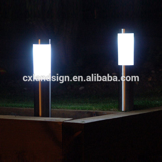 China supplier hot sales outdoor garden solar light XLTD-263  high lumens solar stainless steel bollard path light