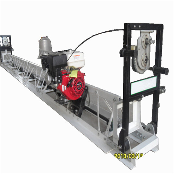 Gasoline engine vibratory concrete truss screed machine
