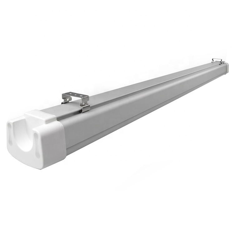 IP65 led batten fitting with diffuser