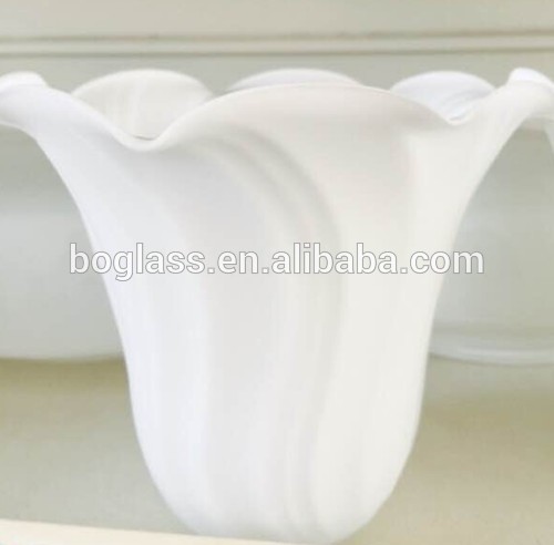 wholesale high quality flower shape glass lampshade