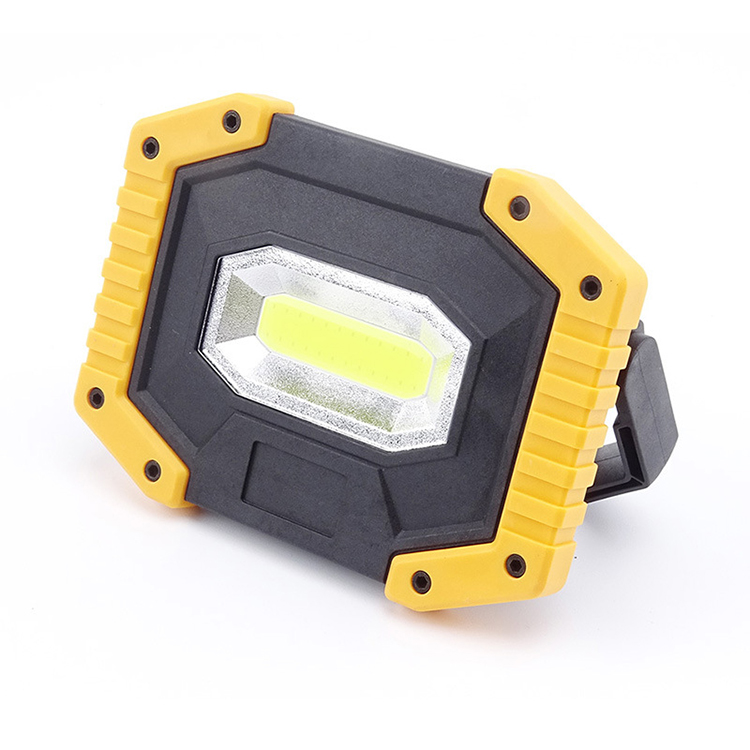 Rechargeable Portable Waterproof Led Flood Lights For Emergency Car Repairing