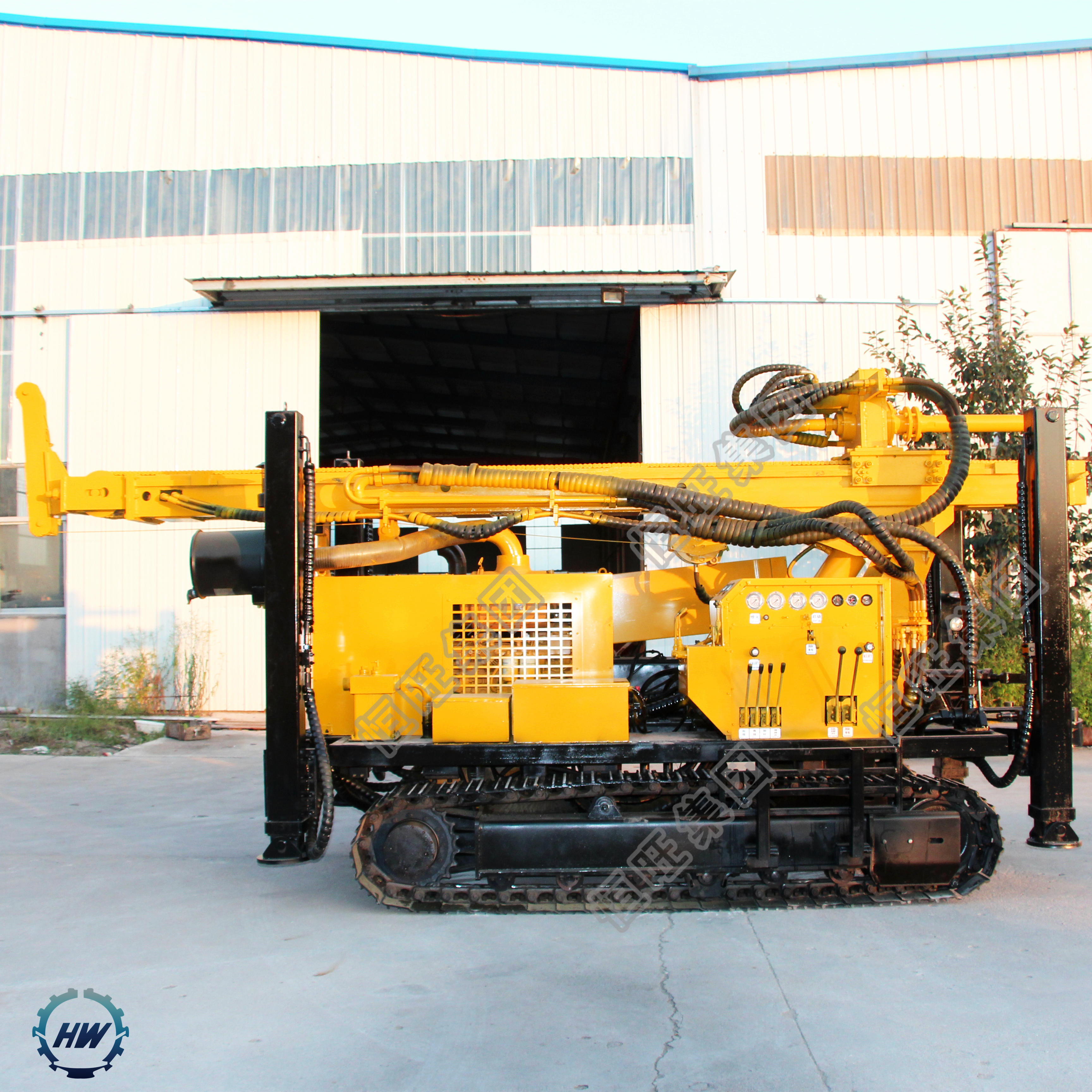 150M~600M Capacity Crawler DTH Water well Drilling Rig