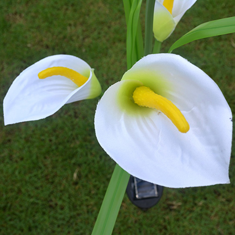 Outdoor Waterproof Solar Powered Garden Flower LED Color Changing Calla Lily Smart Flower Shaped Solar Garden Lights