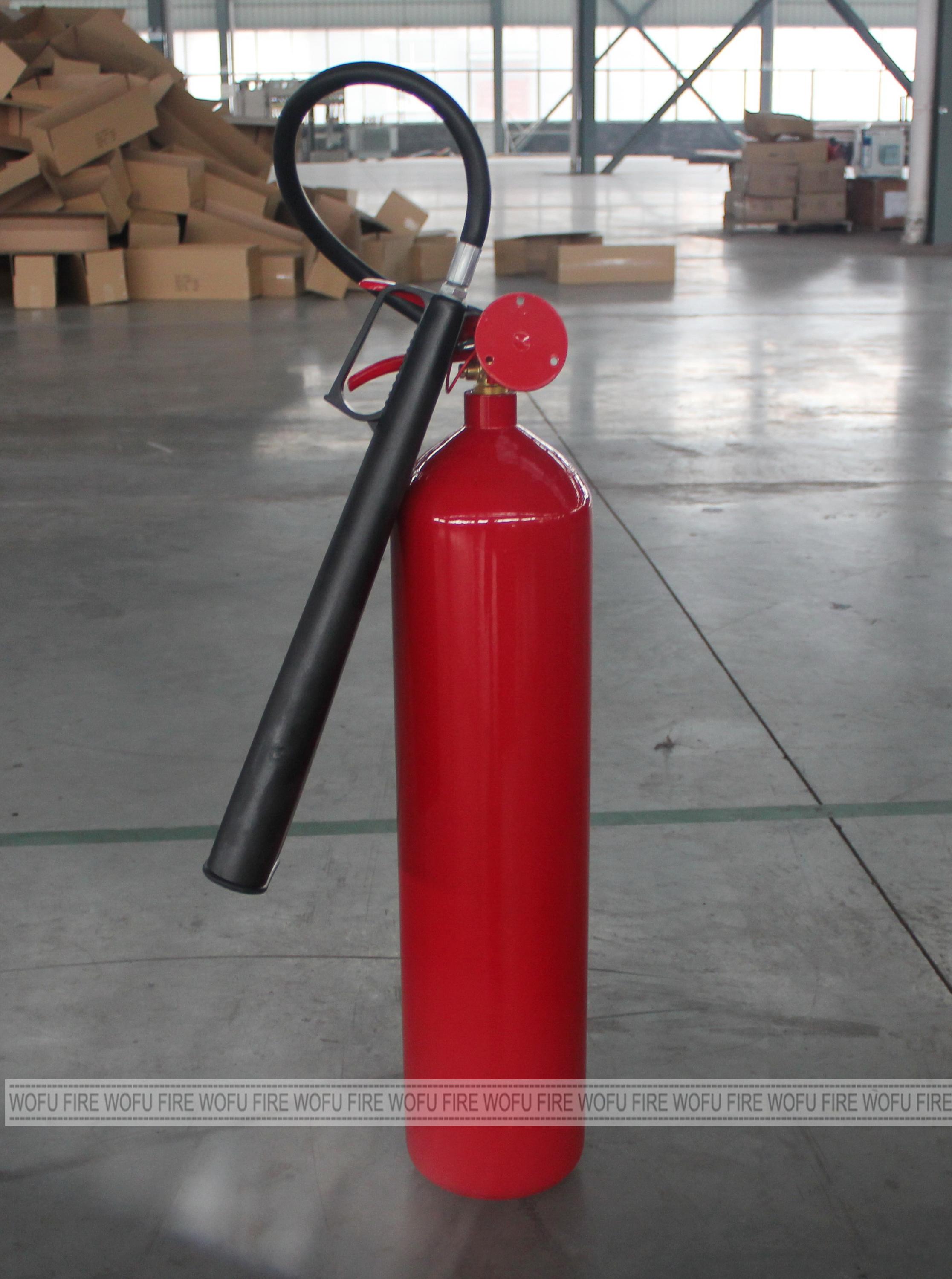 Portable 7KG CO2 gas cylinder fire extinguisher