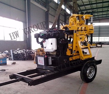 Trailer type hydraulic rotary drilling rig machine/water well drilling rig depth 160-230m diameter 220-500mm