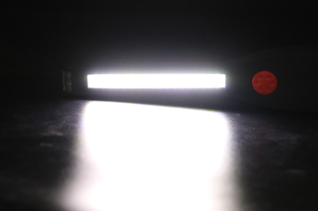 COB+2 LED work light with magnet