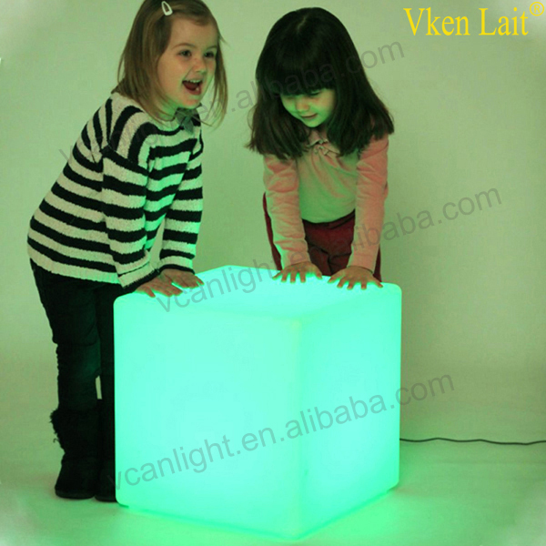 60*60*60cm best quality PE plastic illuminated rgb 16 colors change large led cube table chair seat