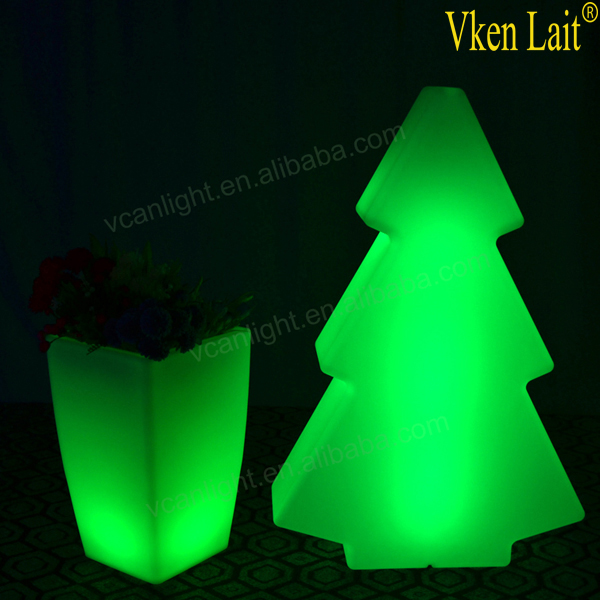 Newest plastic Led Christmas Tree with Light Base For Holiday Decoration