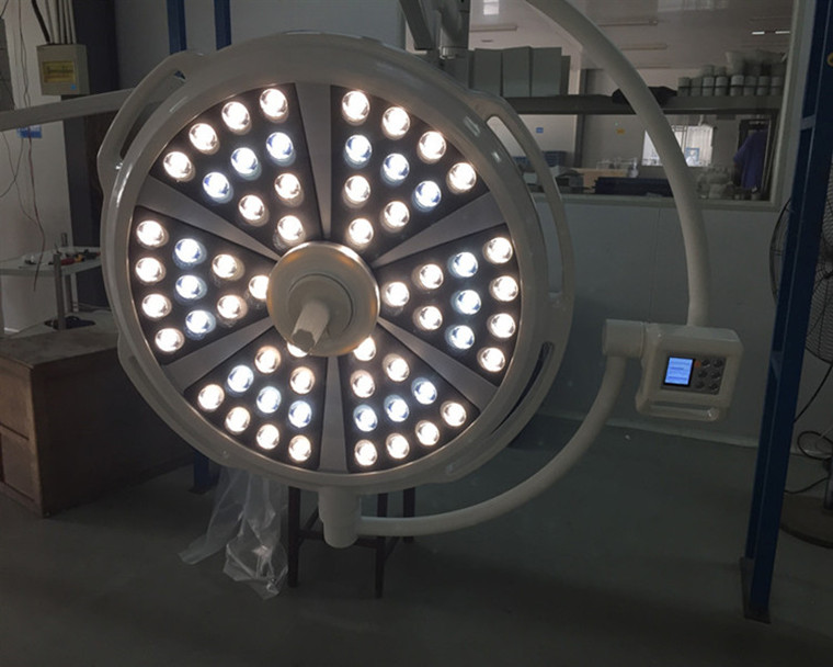 10 grades digital controlled light intensity double Dome ceiling hospital operating light