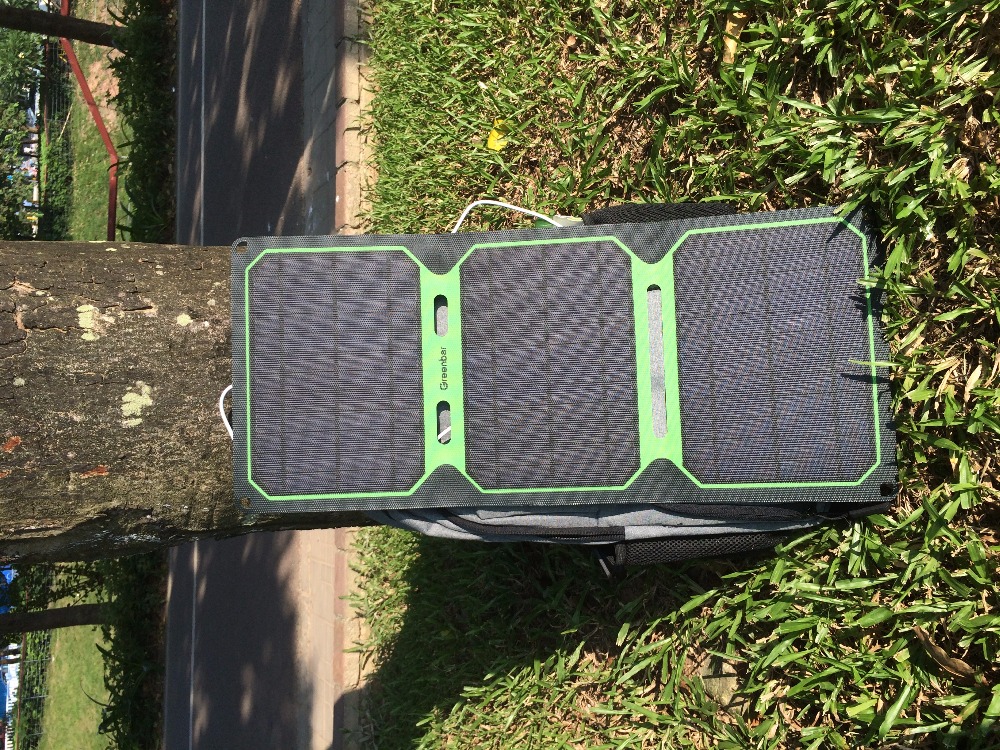 Innovative charging way for outdoor camping 15W high efficient solar panel with monocrystalliner silicon