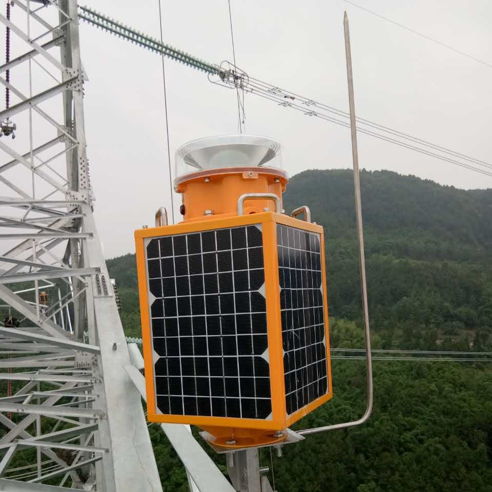 ICAO Type B Red Flashing solar power beacon lights for Telecom tower