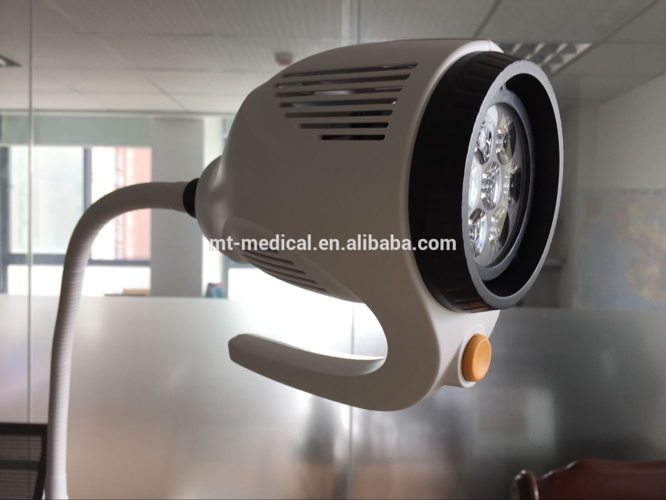 Examination lamp for dental clinic LED light portable