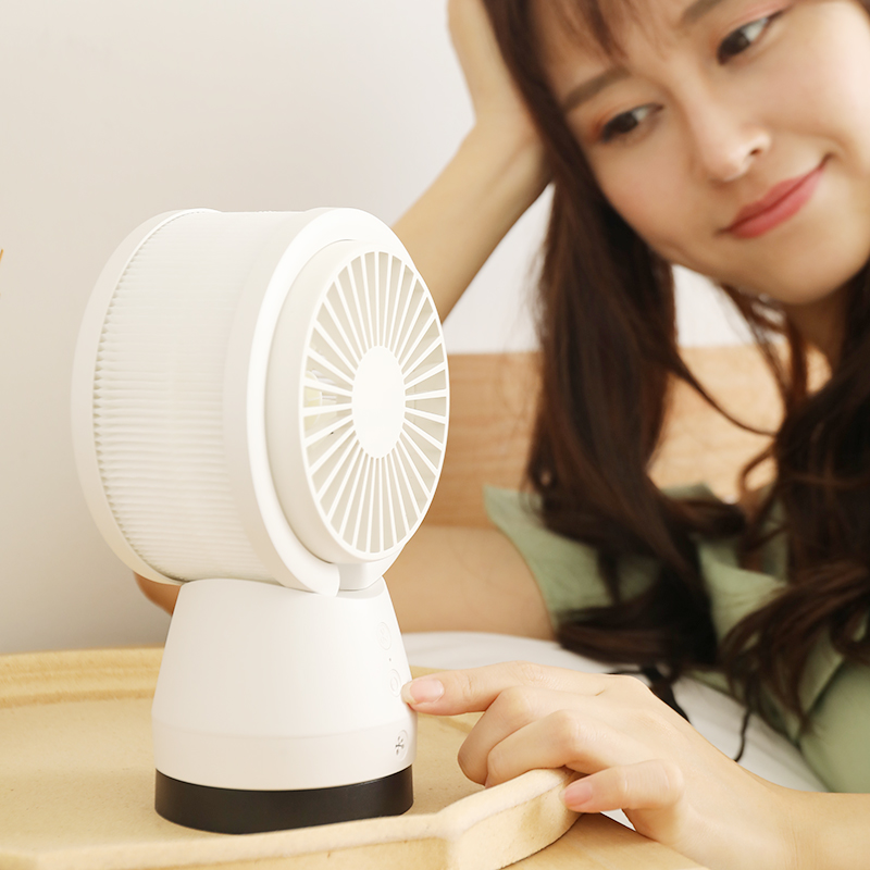 Creative Best Quiet Small Tabletop Fan With Negative Ion Function