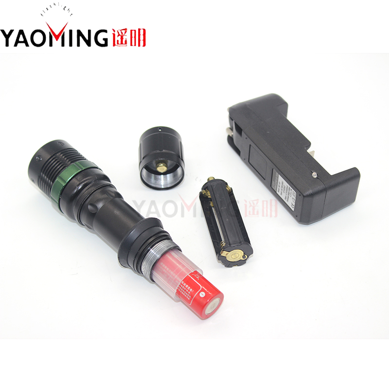 XML-T6 Zoom Waterproof 3 Modes Mini Tactical Aluminum Rechargeable Led With AC ChargerTorchlight