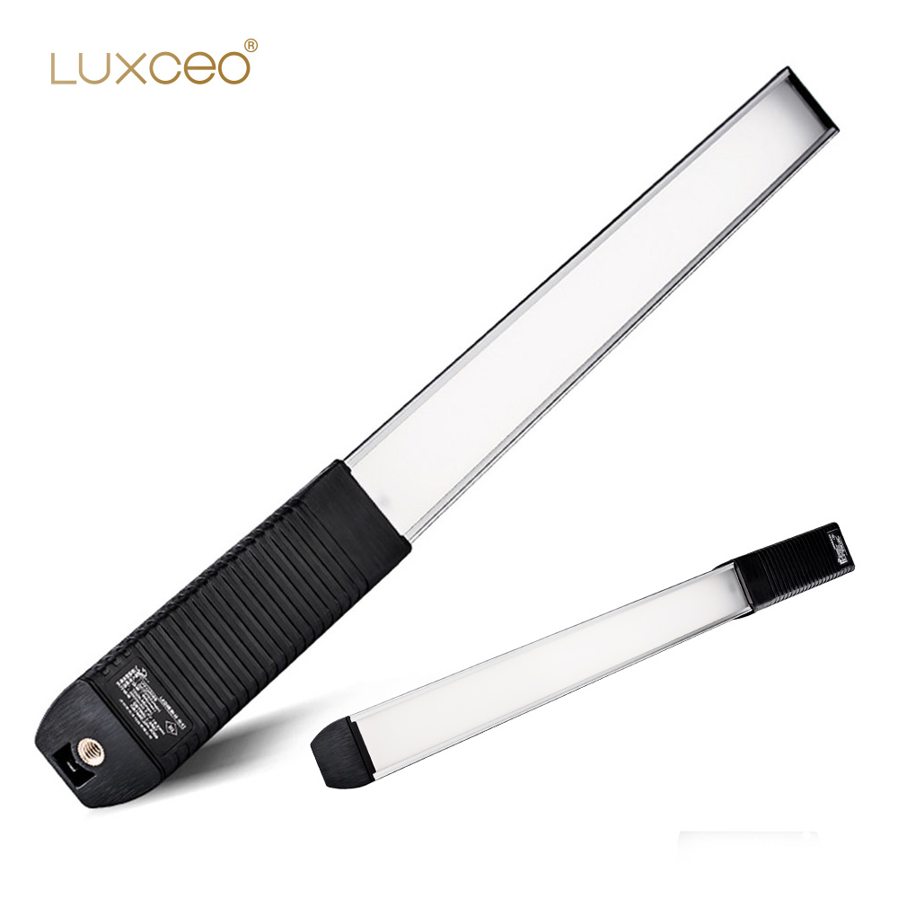 LUXCEO CRI 95+ Portable Super Bright 1000lm Rechargeable Variety Emitting LED Photography Lighting Equipment Kit