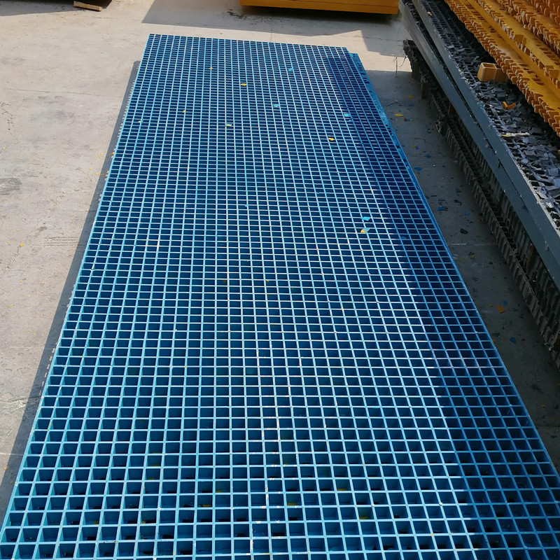 Anti-slip FRP grating 38mm thick, 38mm square mesh / frp molded grating