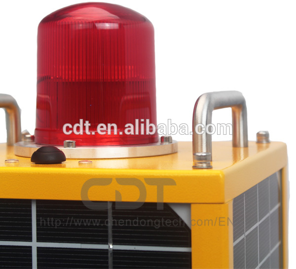 L810 low intensity solar aviation obstruction light