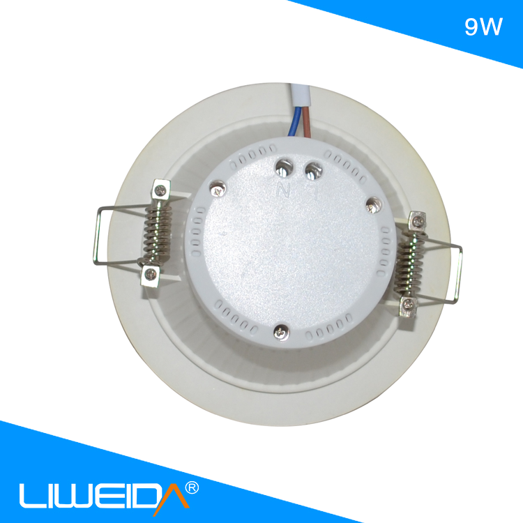 China supplier indoor light 5630SMD wireless recessed IP44 9w dimmable led ceiling downlight