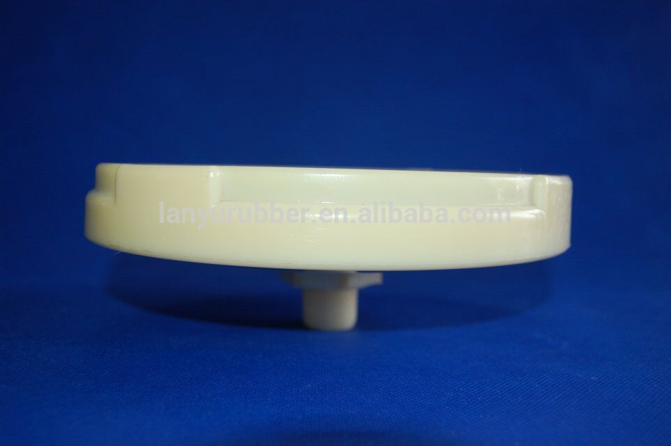 Membrane fine bubble disc diffuser for waste water treatment plant