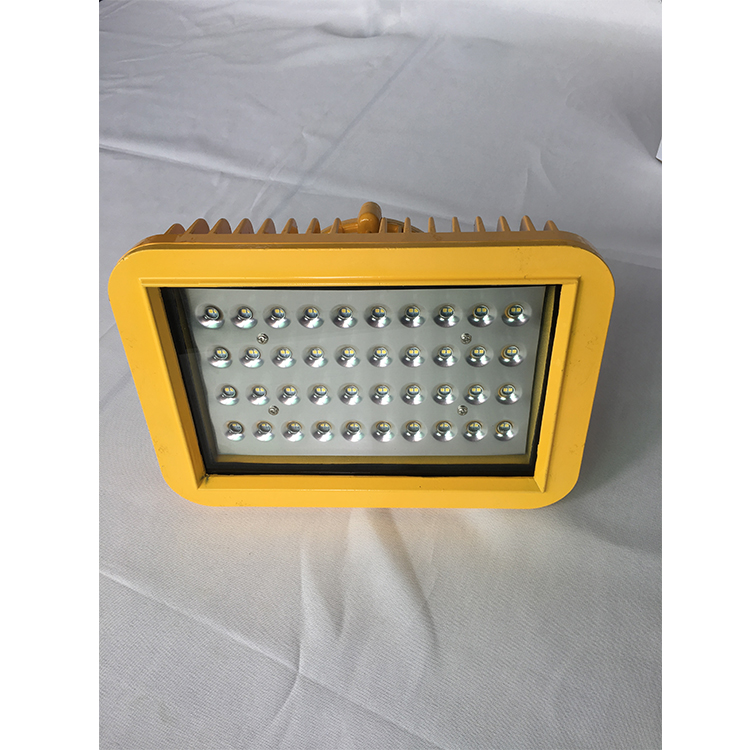 TFE 9210 Led Tri-proof Outdoor Industrial Explosion Proof Illumination Light