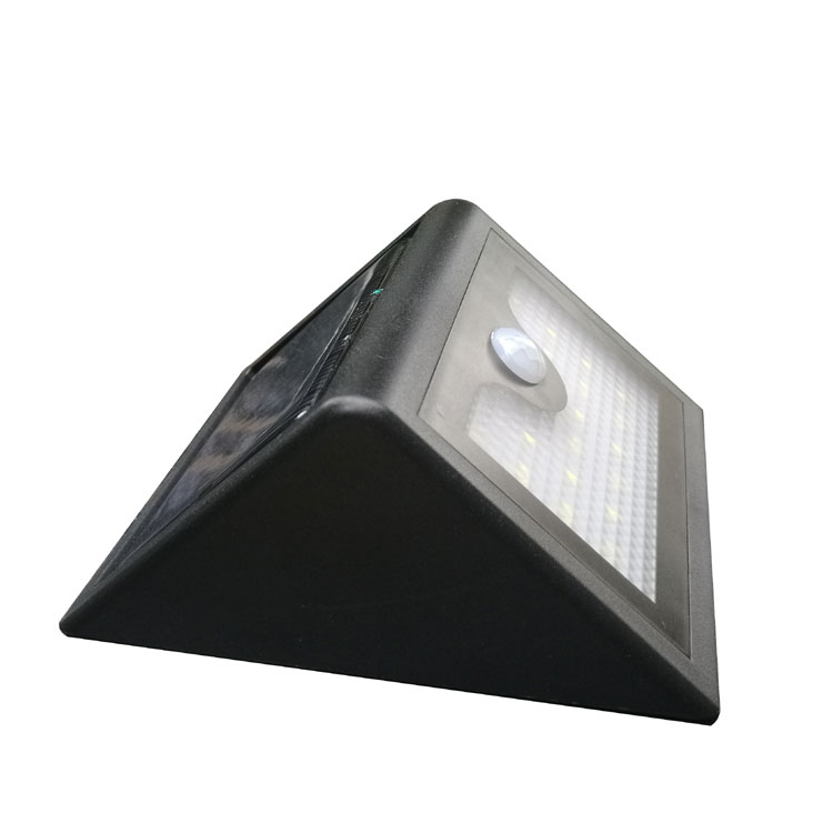 IP64 waterproof solar powered wall led light outdoor