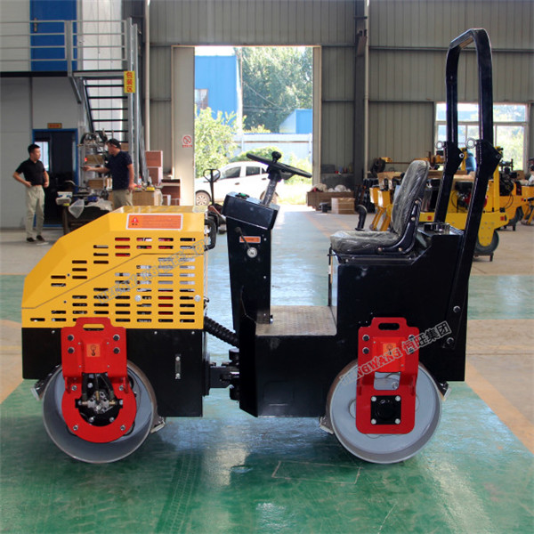 Wholesale hydraulic vibration double drum compact 1t road roller