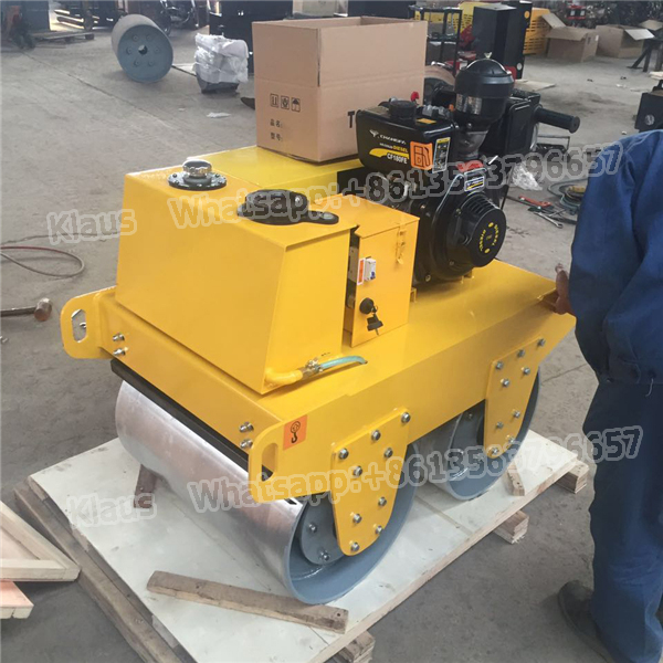700KG Human Steering Gasoline/Diesel Engine Double Drum Vibratory Pavement Road Walking Type Tandem Roller