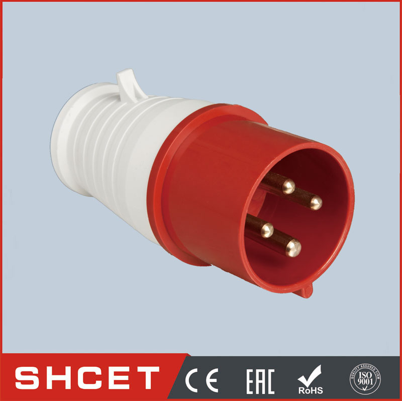 CET-024 16A 32A industrial plug socket 32a 240v ip44