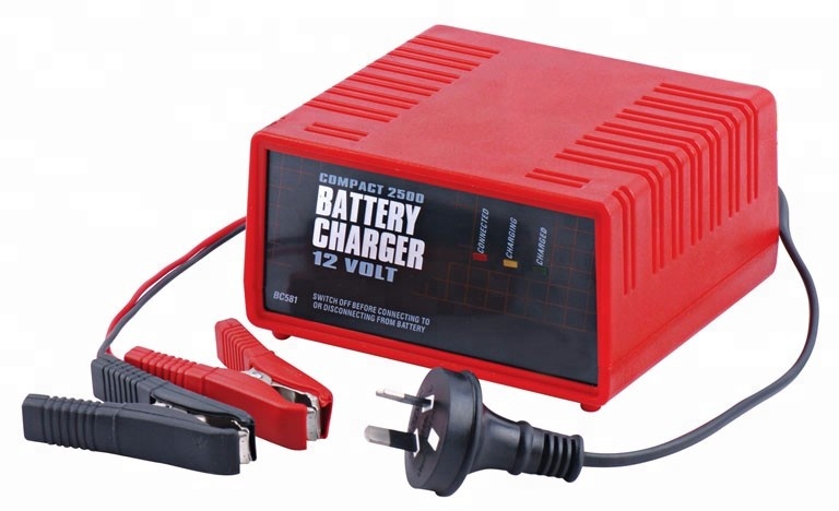 Portable 12V car battery charger multifunction car charger lead acid battery charger