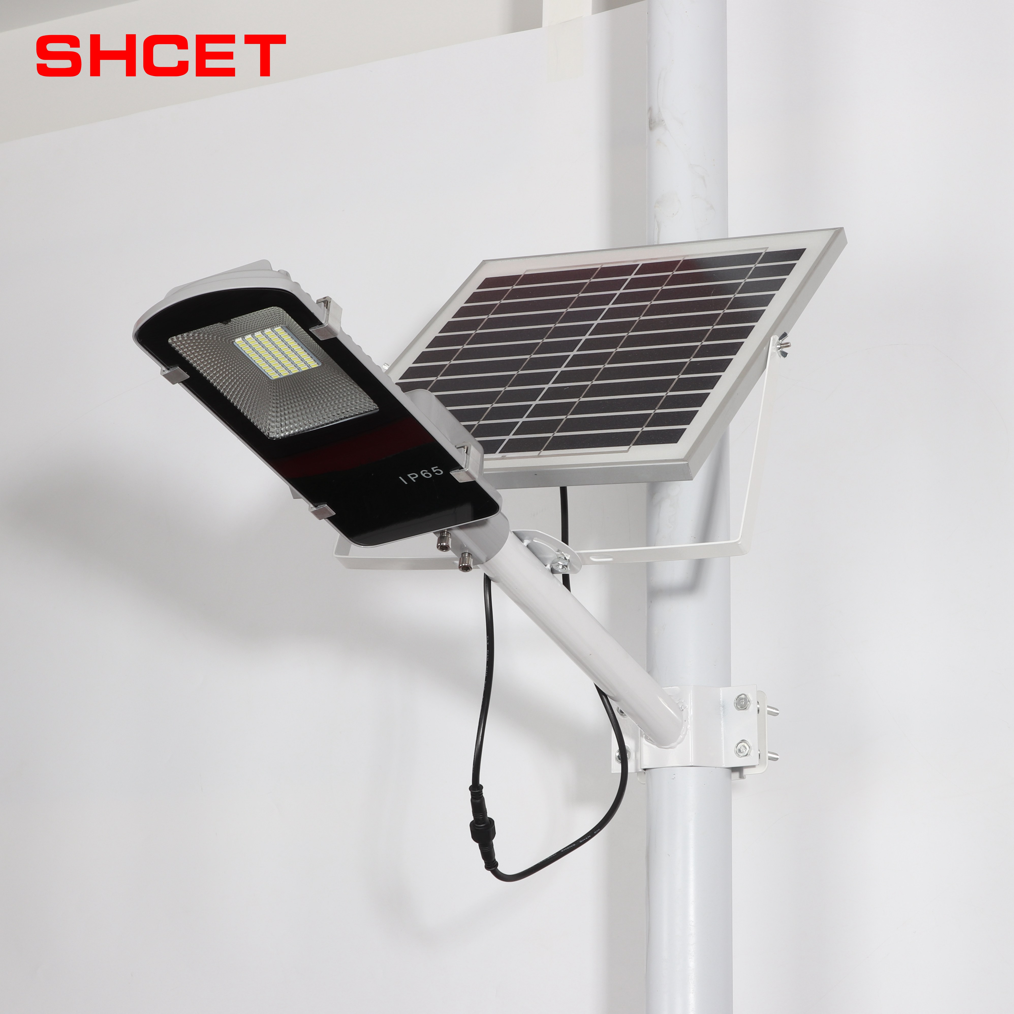 China Factory Price Motion Sensor LED Solar Street Lamp Light Supplier