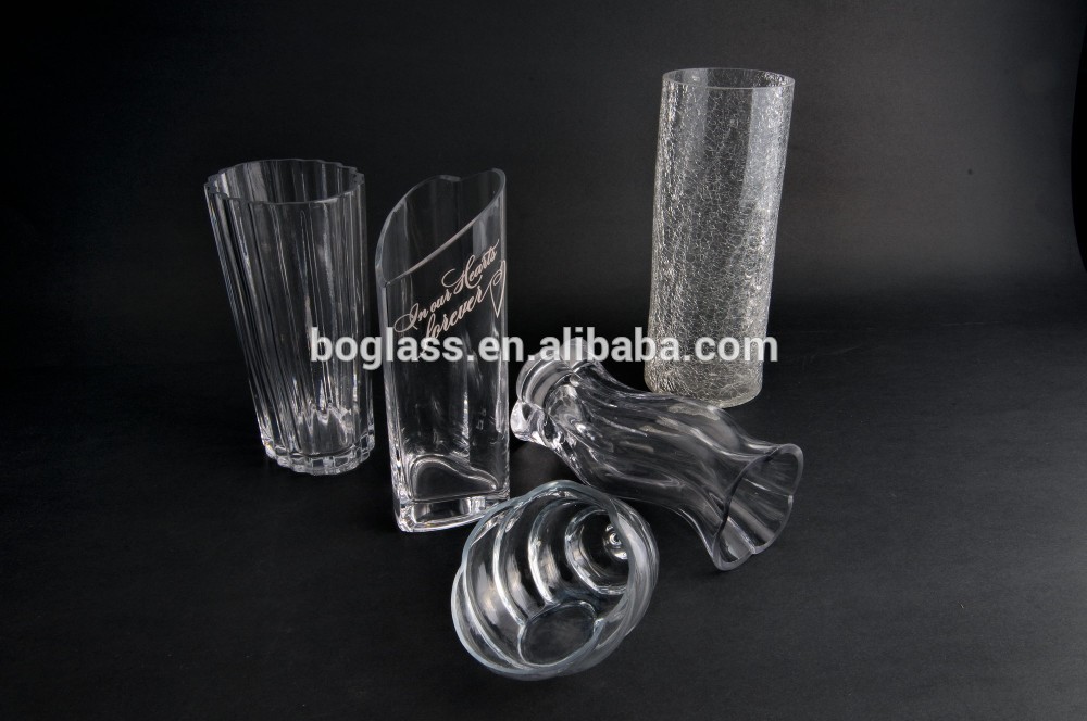 wholesale wedding glass vase centerpieces,clear heart-shape glass vase