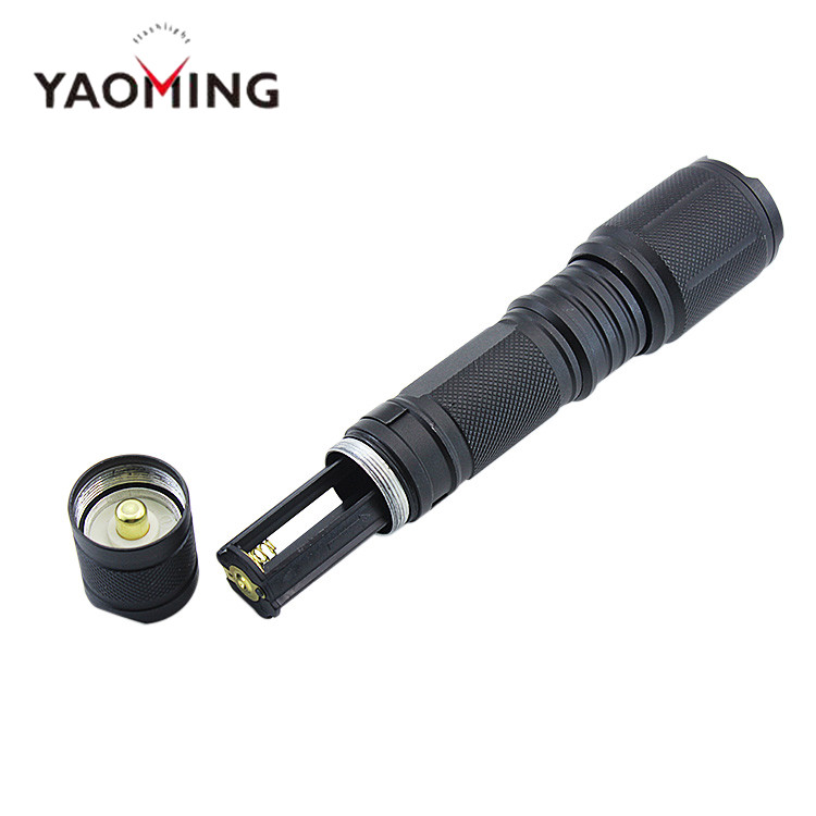 New Aluminum XML-T6 1000 Lumen Torch 18650 Battery Rechargeable LED Tactical Flashlight