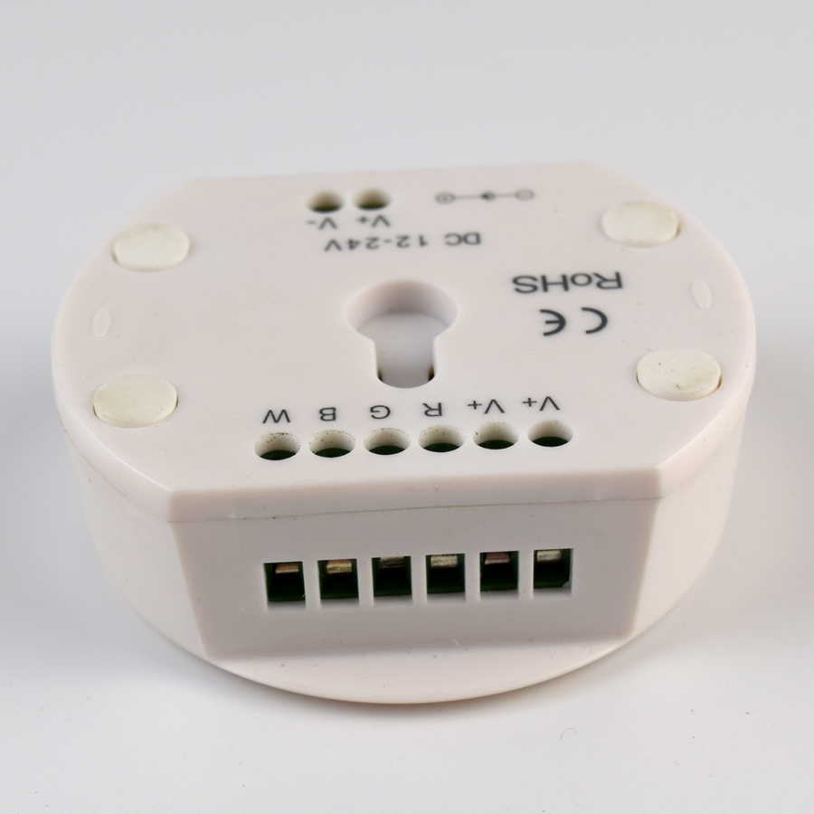 Factory DC12-24V RGB RGBW UFO Bluetooth 16 Million Colors IOS Android LED Controller Timing Function Group Control Music Mode