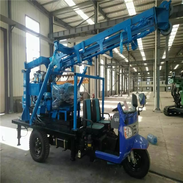 Original Top Quality Water Well Drilling Rig , 200M Deep Water Well Drilling Machine For sale