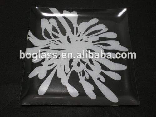 glass ware ,square glass plate with classic leaf pattern design