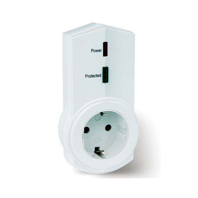 Surge Protected Fused 16A Rewireable Plug with Surged Pass Through