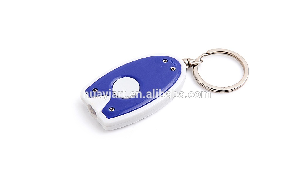 yiwu futian market Promotion items personalized mini flashlights led mini keychain key chain flashlight