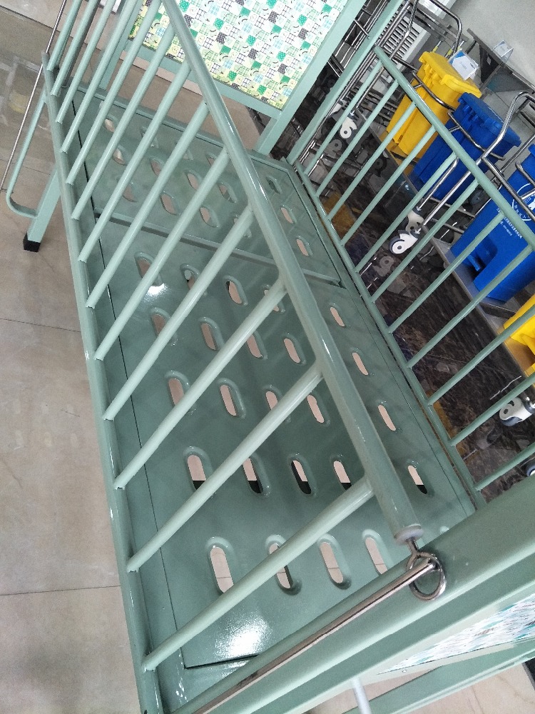 Medical easy use children hospital bed with one function