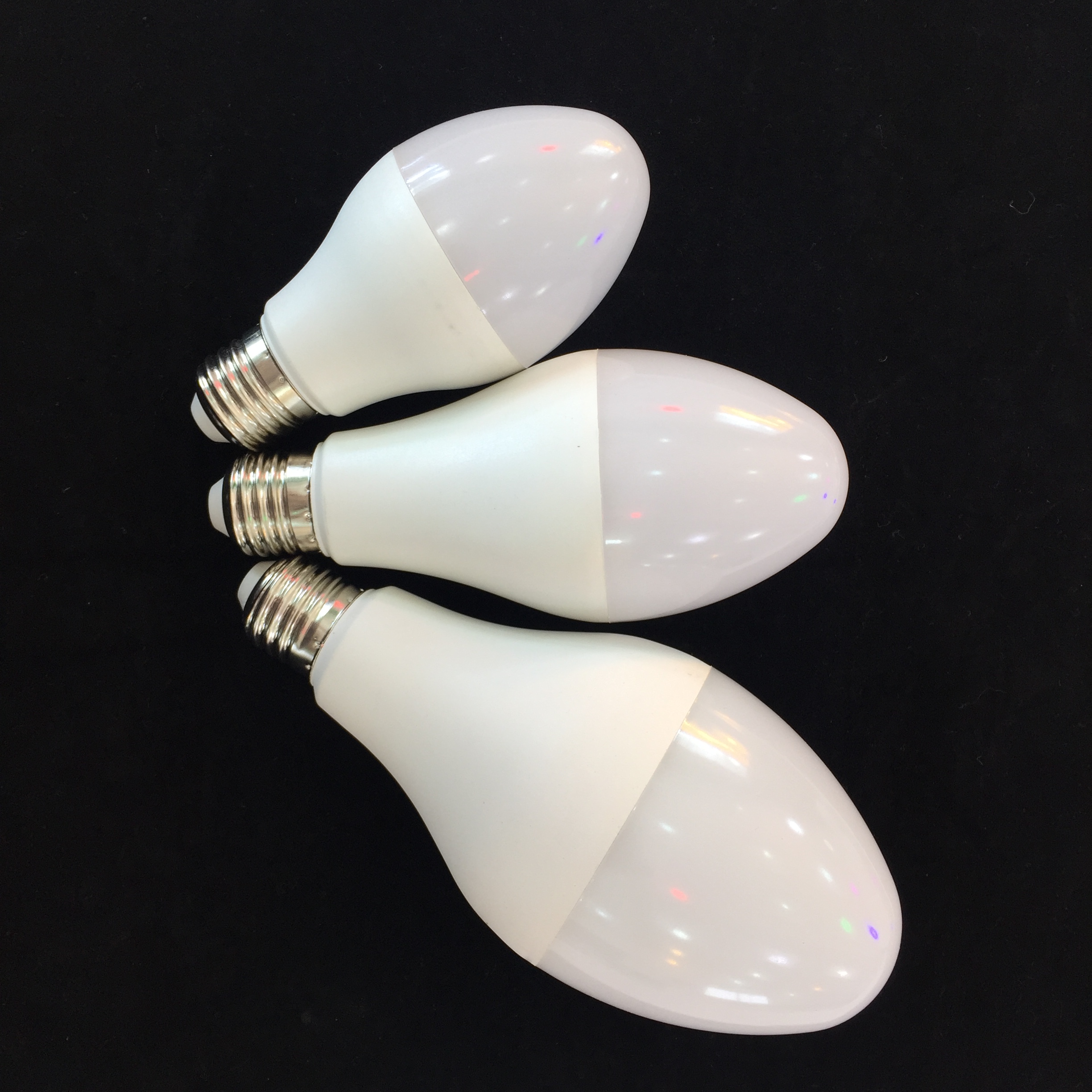 China supplier new design E27  20W LED lamp