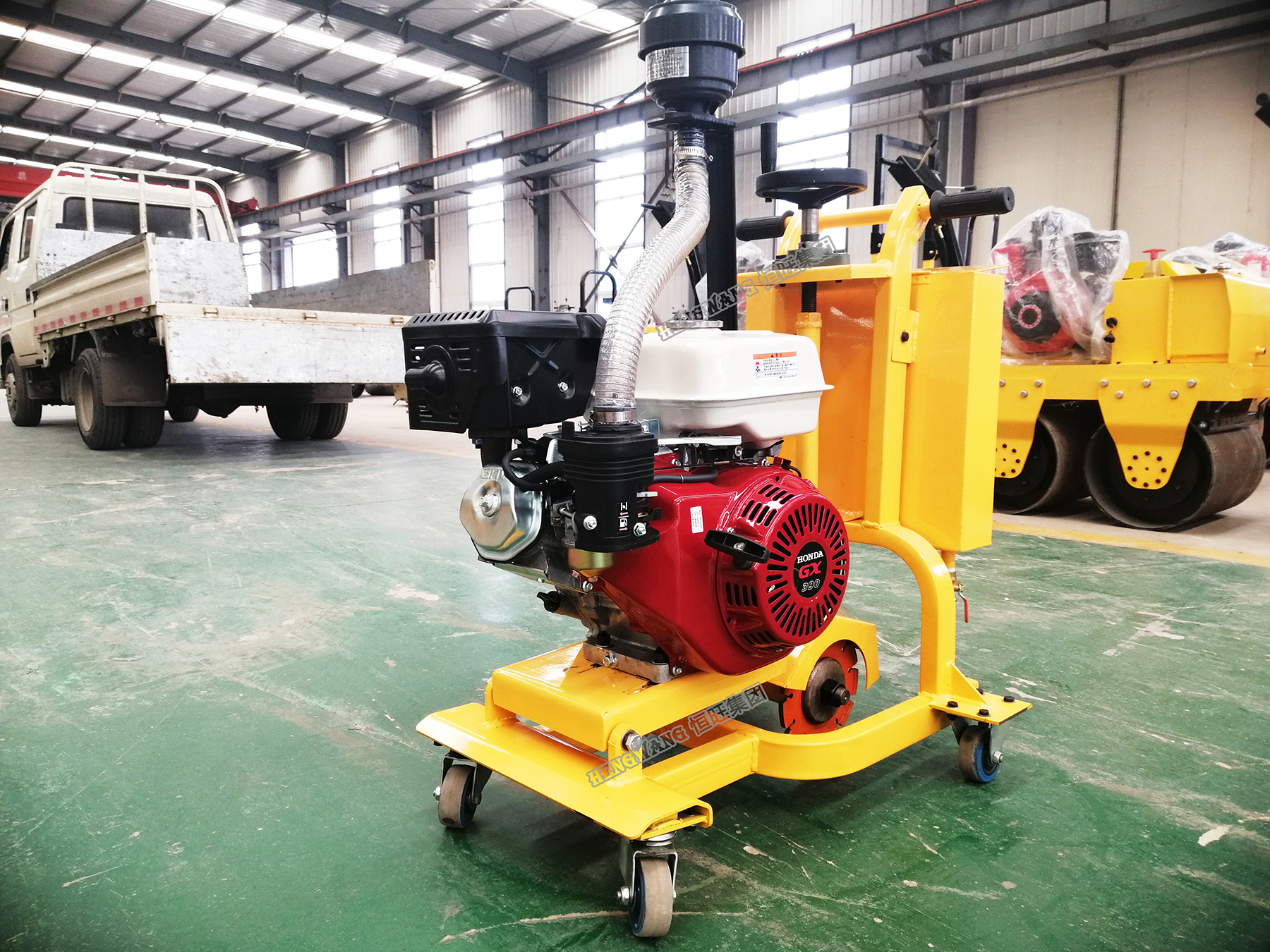 China high quality Concrete grooving machine/road cutting machine/road slotting machine