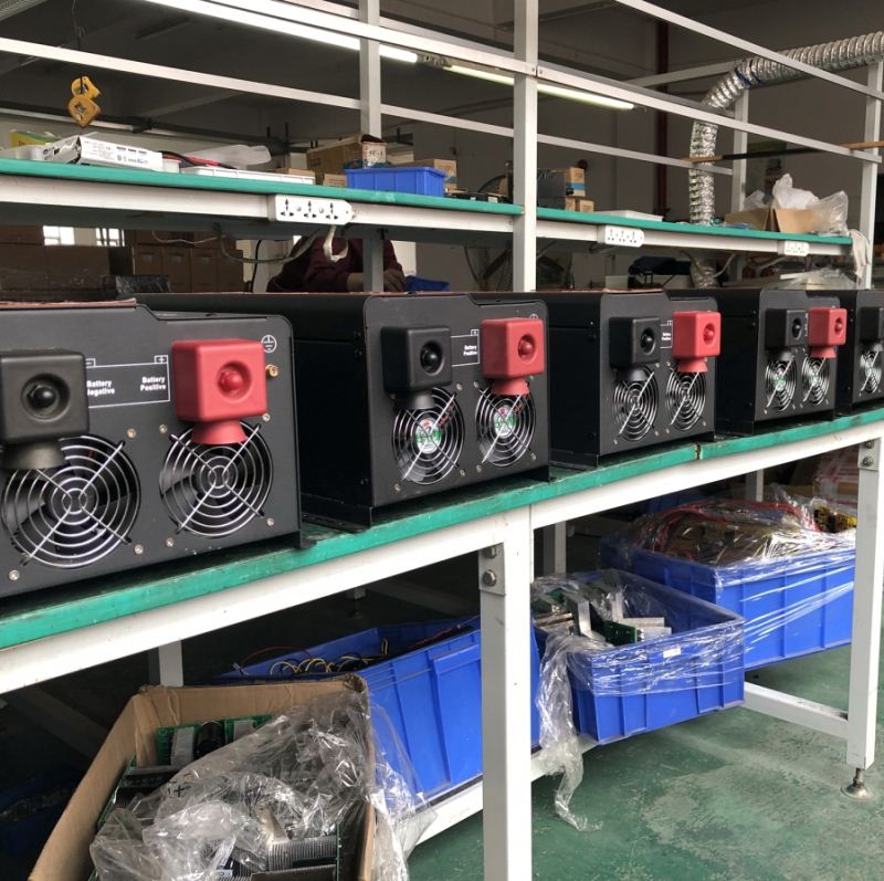 5600w CPU control solar panel system low frequency 12 volt 230V solar hybrid inverter dc ac