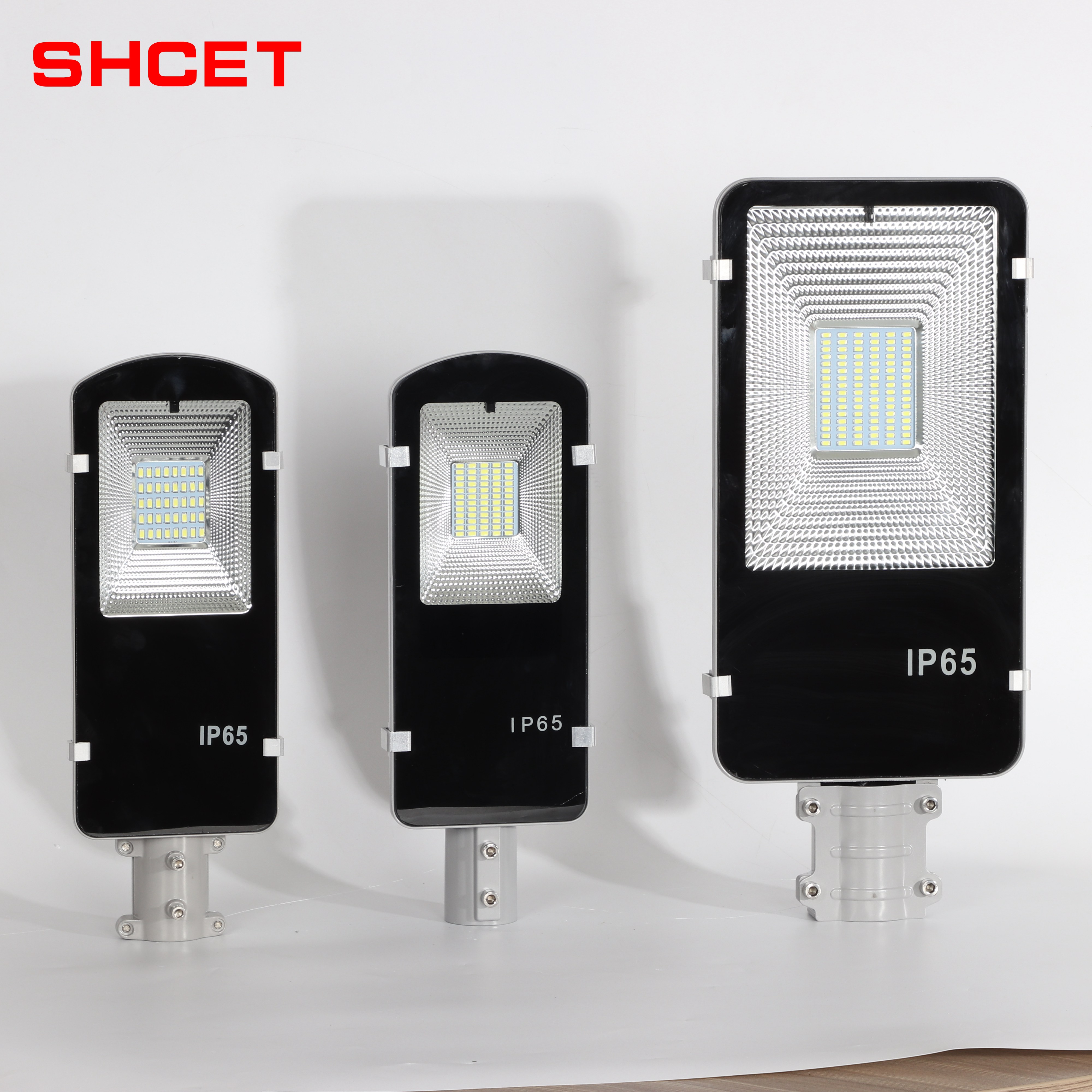 Wholesale Battery Powered 70w LED Street Light Shell Supplier