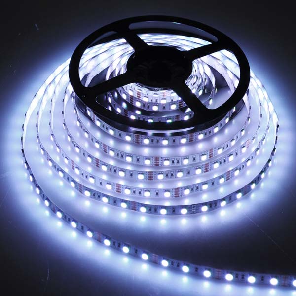 Top quality full color addressable dream color break-point continue SMD5050 rgb led 220V WS 2818 ic led strip for adverting