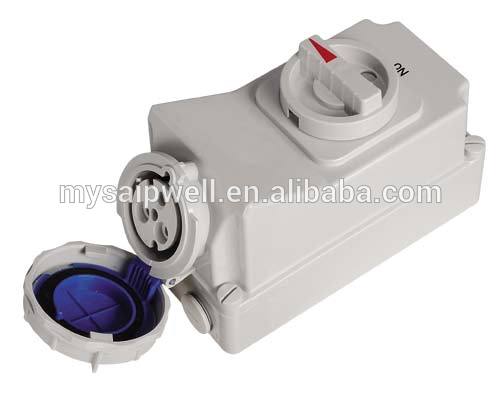 IP67 CEE/IEC Socket with switches and Mechanical Interlock 5 pins industrial socket 400-450V 32A 4p