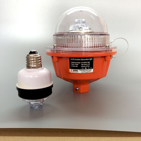 Led low intensity aviation light