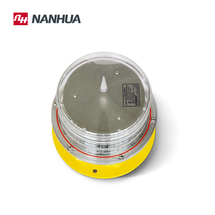 LM40 L-866 Medium intensity flashing white obstruction light