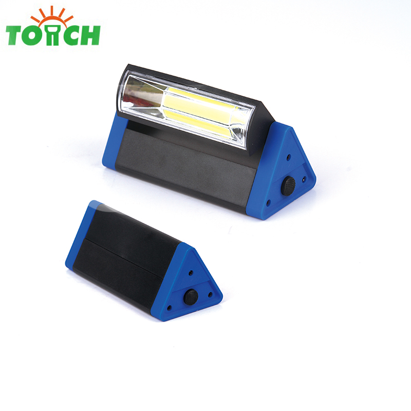 New design triangle cob led flashlight super power led work light by AA battery