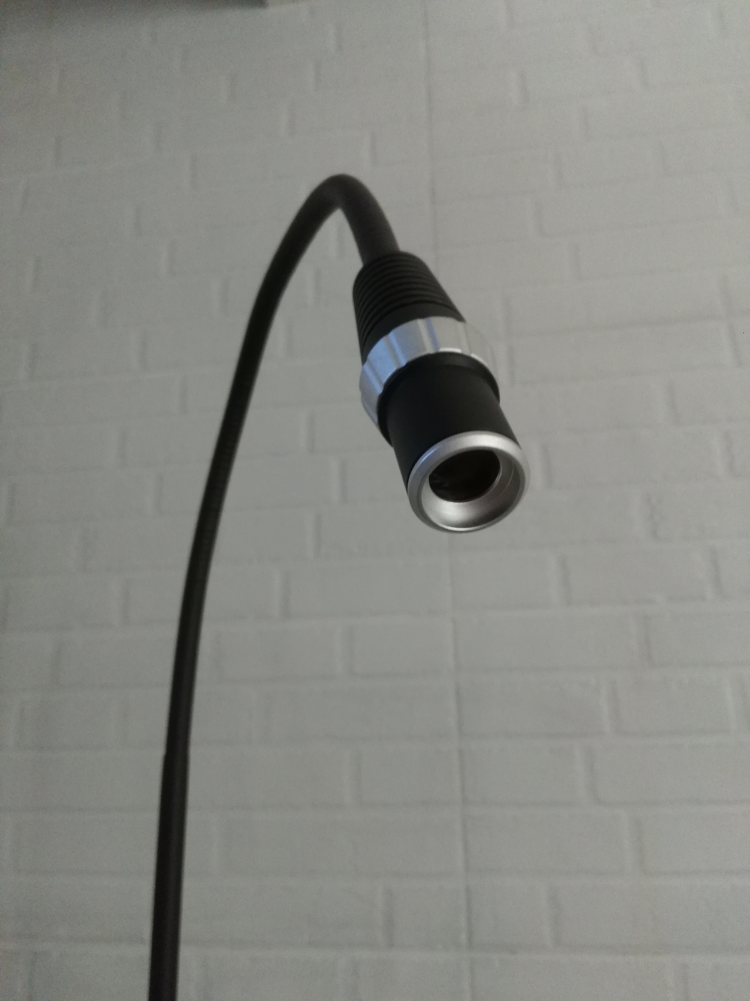 Simple small mobile stand LED examination light