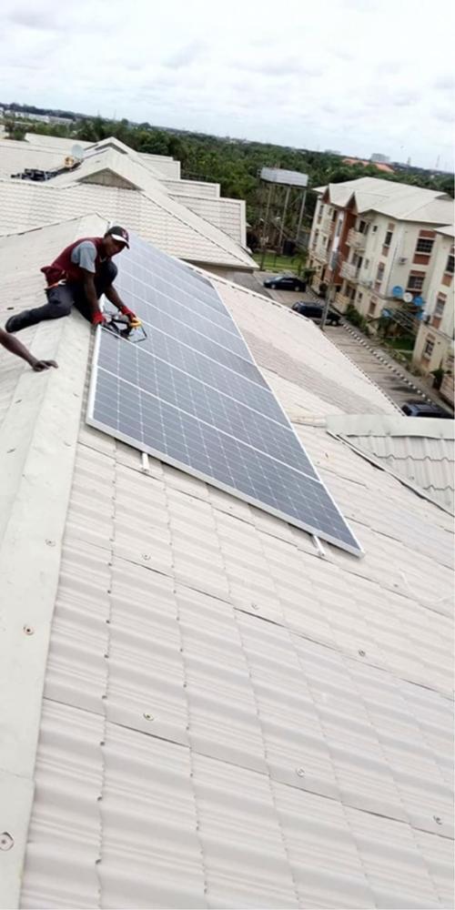 Advanced technology 12V 6kw solar system for home 200kw solar panel system